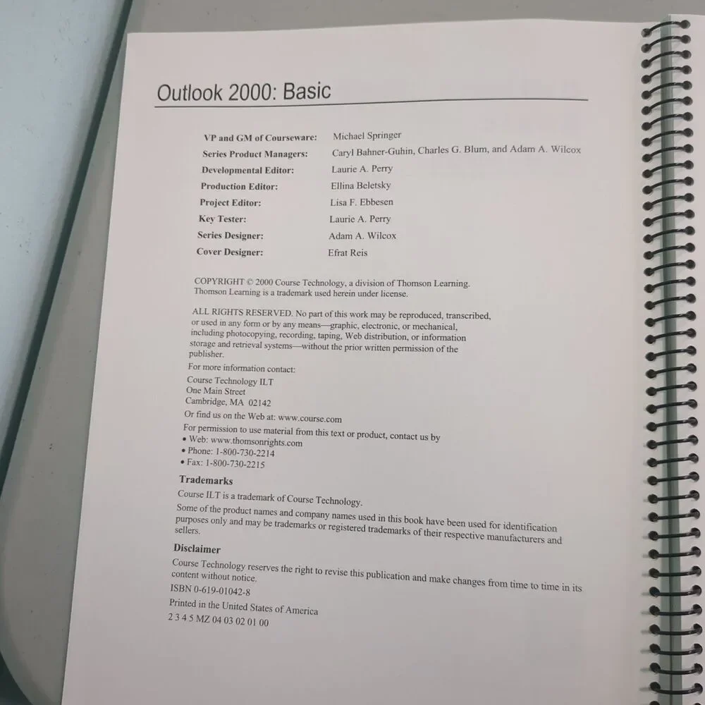 Microsoft Outlook 2000 vintage computer manual